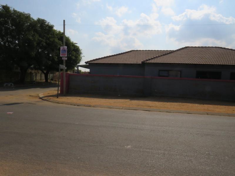 3 Bedroom Property for Sale in Kagiso Gauteng