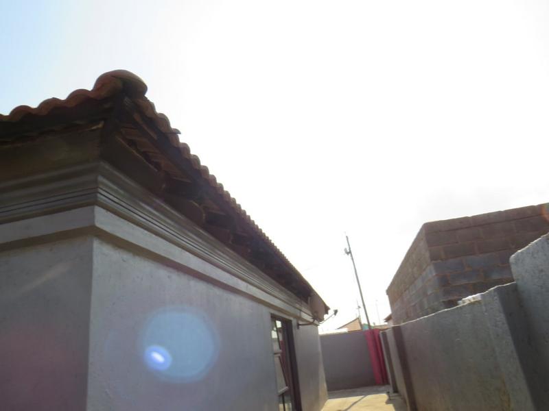3 Bedroom Property for Sale in Kagiso Gauteng