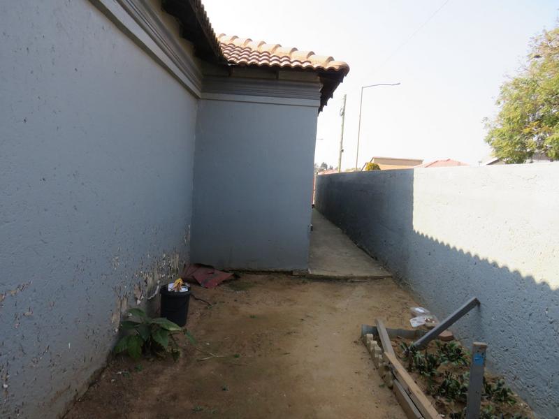 3 Bedroom Property for Sale in Kagiso Gauteng