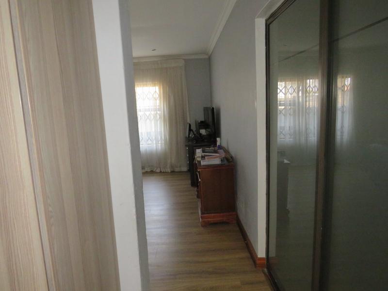 3 Bedroom Property for Sale in Kagiso Gauteng