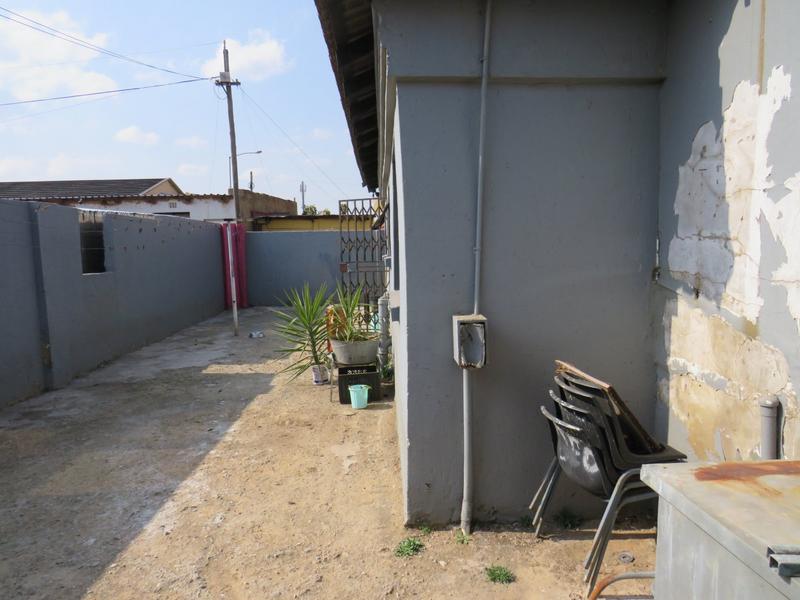3 Bedroom Property for Sale in Kagiso Gauteng