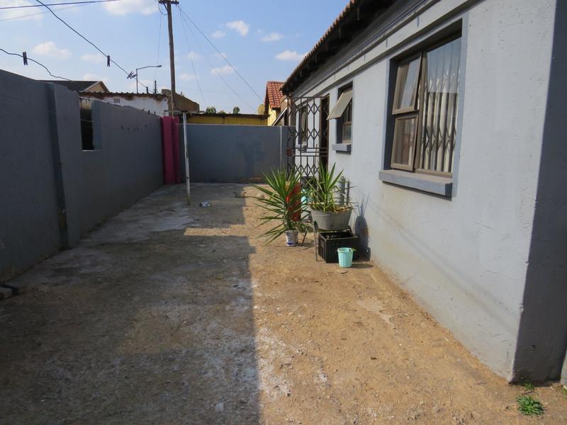3 Bedroom Property for Sale in Kagiso Gauteng