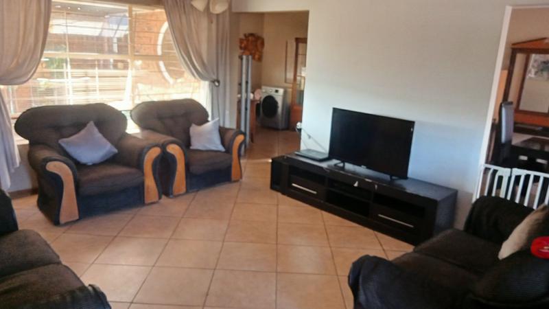 4 Bedroom Property for Sale in Mindalore Gauteng
