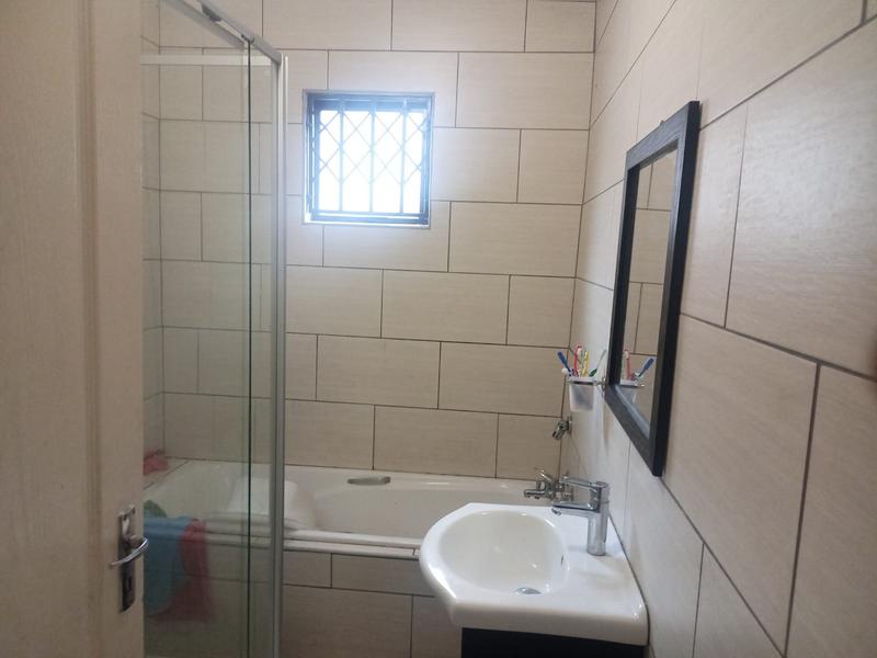 4 Bedroom Property for Sale in Windmill Park Gauteng