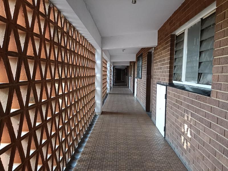1 Bedroom Property for Sale in Sunnyside Gauteng