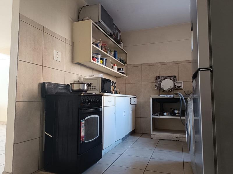 1 Bedroom Property for Sale in Sunnyside Gauteng