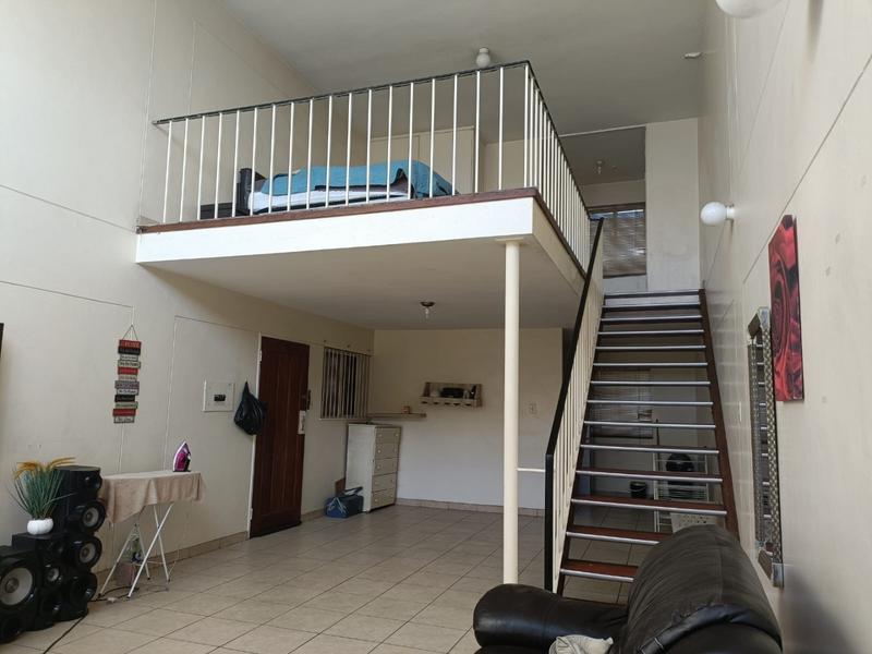 1 Bedroom Property for Sale in Sunnyside Gauteng