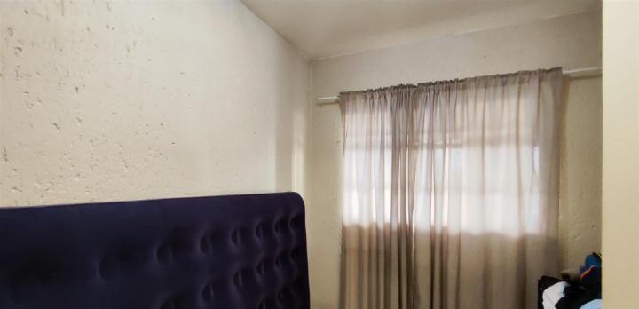 2 Bedroom Property for Sale in Hughes Gauteng