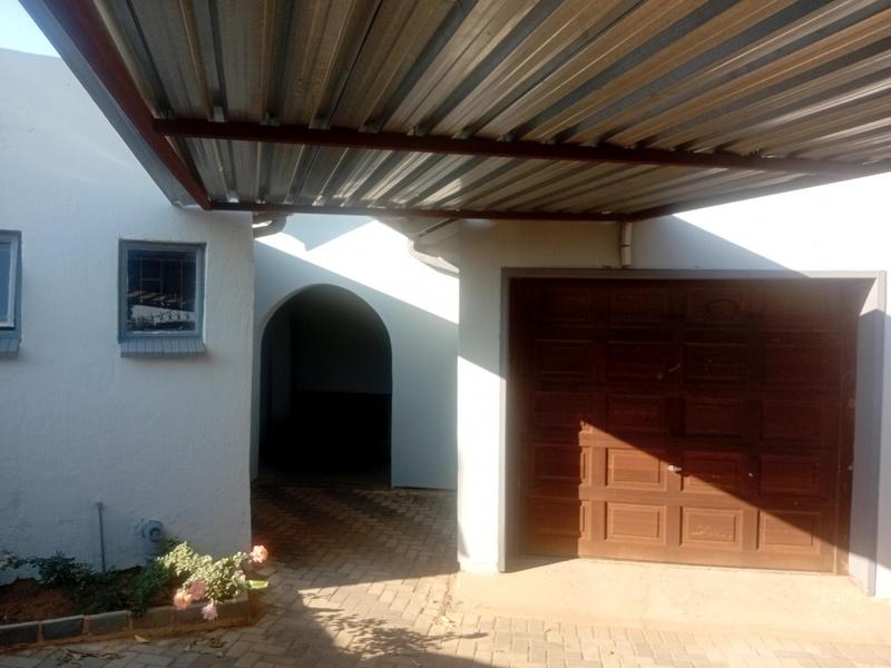 3 Bedroom Property for Sale in Soshanguve Gauteng