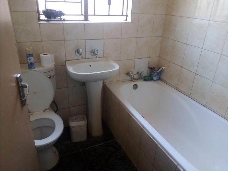 2 Bedroom Property for Sale in Soshanguve XX Gauteng