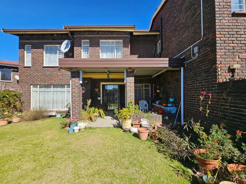 3 Bedroom Property for Sale in Brackenhurst Gauteng