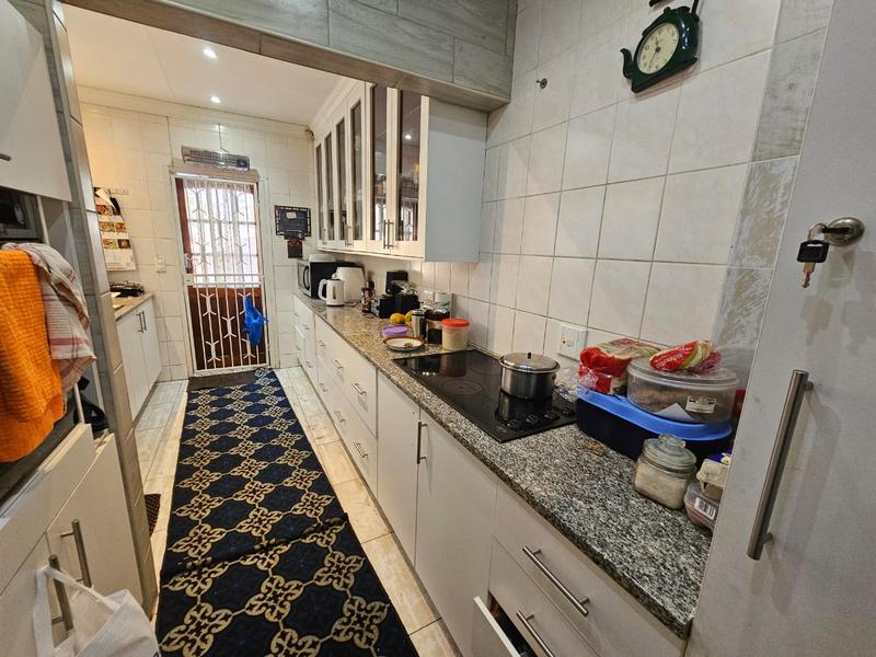 3 Bedroom Property for Sale in Brackenhurst Gauteng