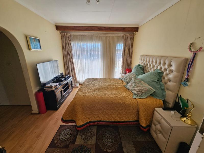 3 Bedroom Property for Sale in Brackenhurst Gauteng
