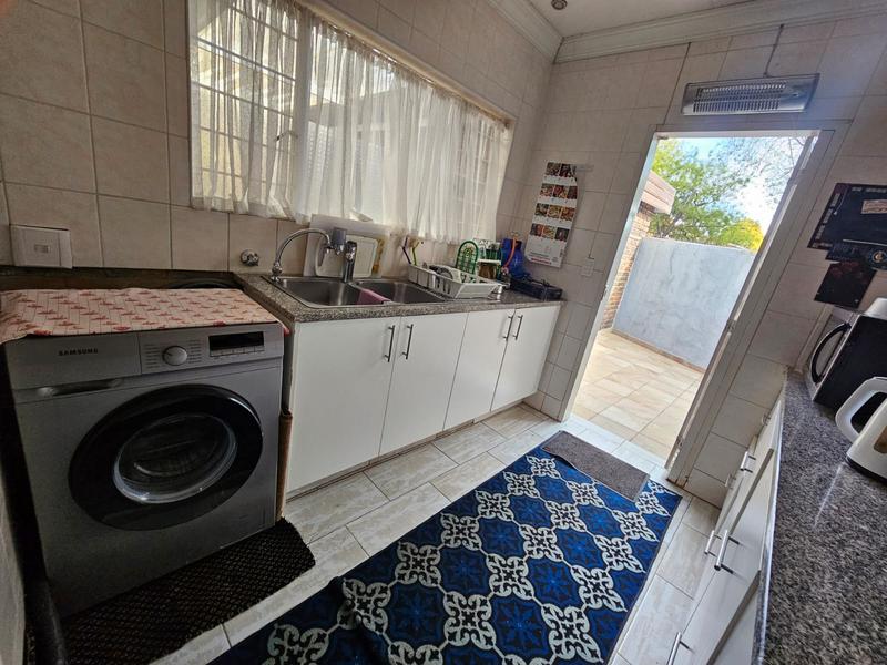 3 Bedroom Property for Sale in Brackenhurst Gauteng