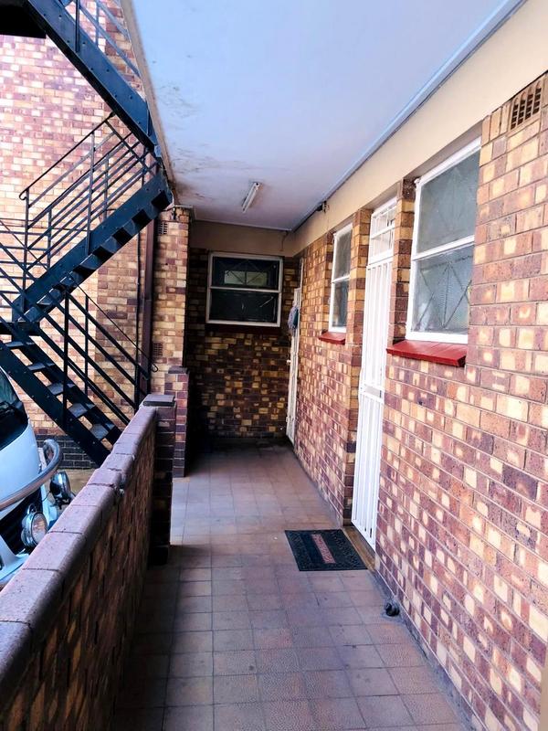 1 Bedroom Property for Sale in Bellevue Gauteng