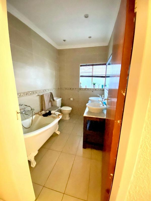 3 Bedroom Property for Sale in Mindalore Gauteng