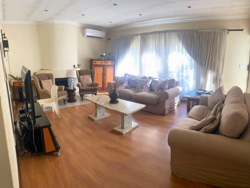 3 Bedroom Property for Sale in Glen Marais Gauteng