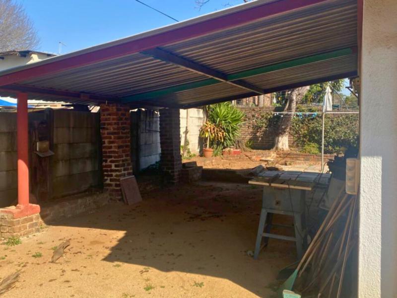 3 Bedroom Property for Sale in Glen Marais Gauteng
