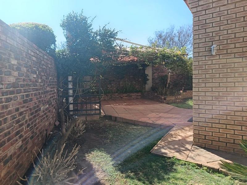3 Bedroom Property for Sale in Fochville Gauteng