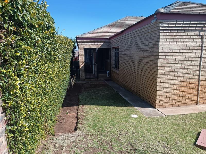3 Bedroom Property for Sale in Fochville Gauteng