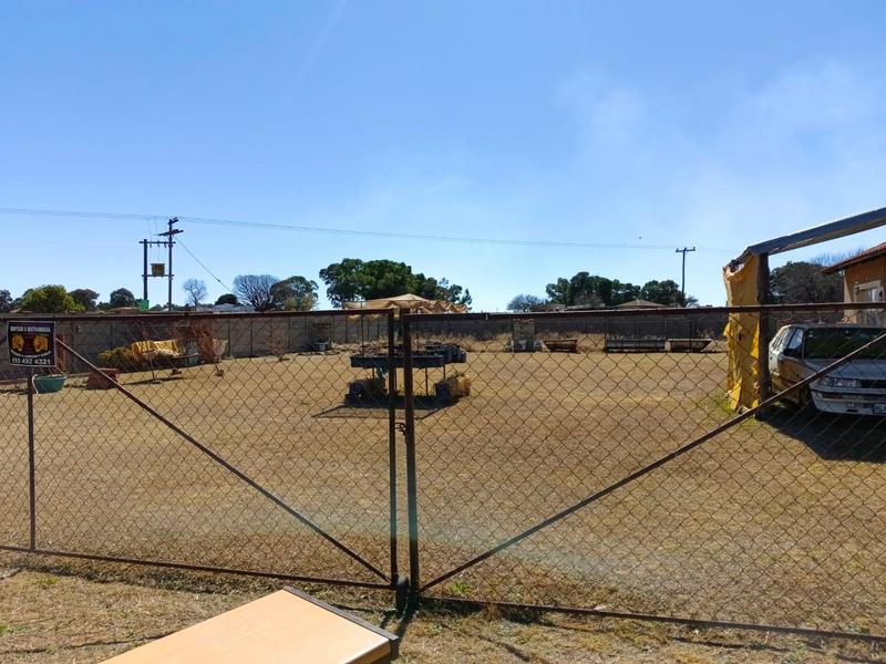 To Let 3 Bedroom Property for Rent in Hillside Gauteng
