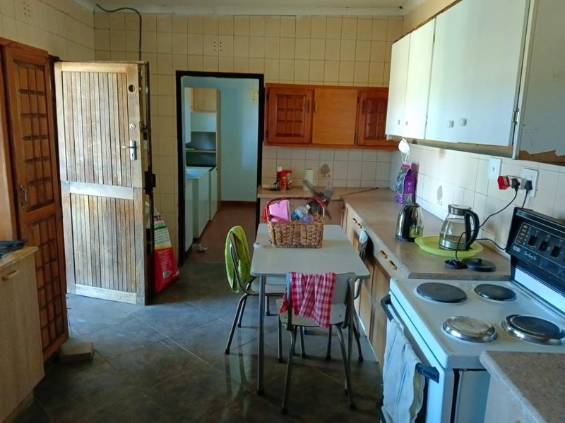 To Let 3 Bedroom Property for Rent in Hillside Gauteng