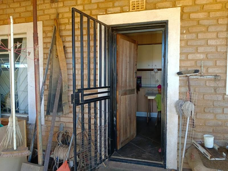 To Let 3 Bedroom Property for Rent in Hillside Gauteng