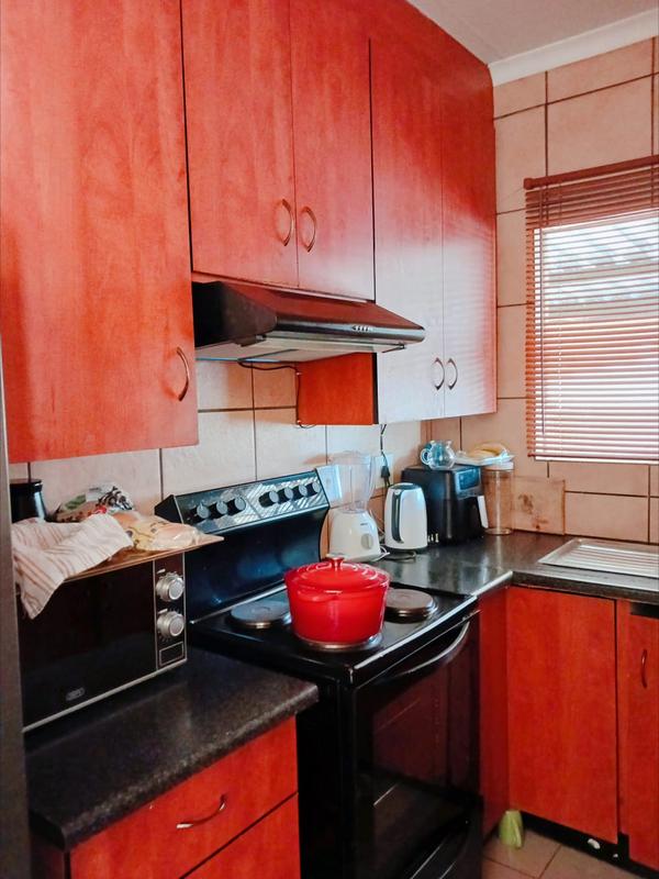 3 Bedroom Property for Sale in Mohlakeng Gauteng