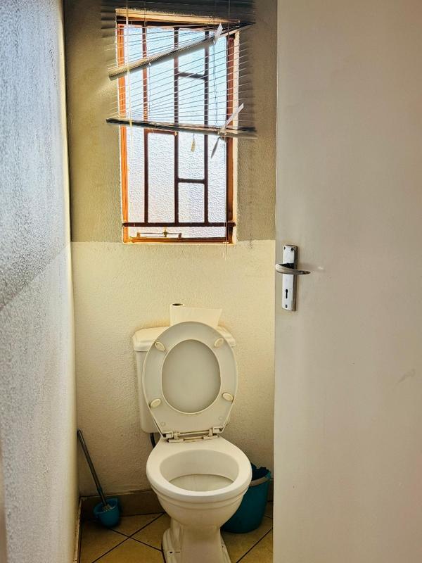 To Let 2 Bedroom Property for Rent in Dawn Park Gauteng