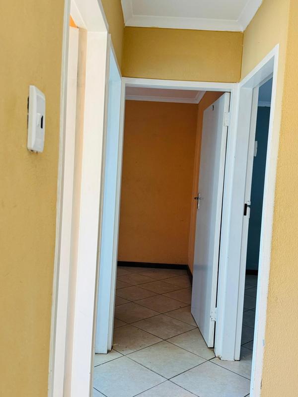 To Let 2 Bedroom Property for Rent in Dawn Park Gauteng