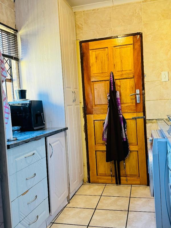 3 Bedroom Property for Sale in Dawn Park Gauteng