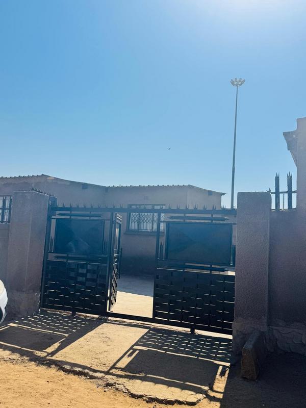 11 Bedroom Property for Sale in Tsakane Gauteng