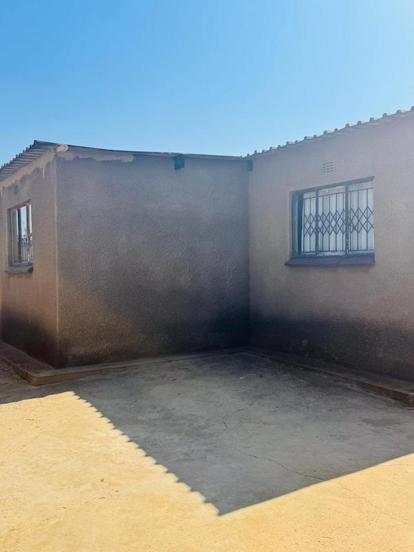 11 Bedroom Property for Sale in Tsakane Gauteng