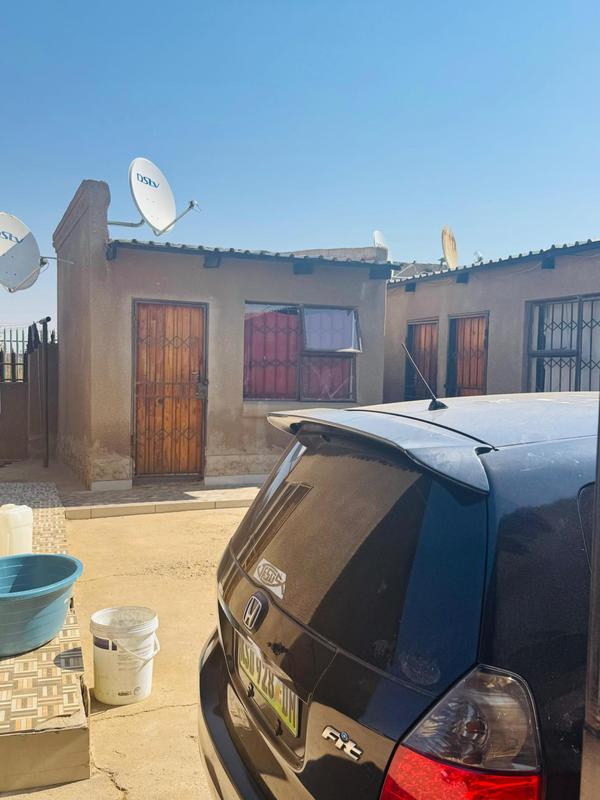 11 Bedroom Property for Sale in Tsakane Gauteng