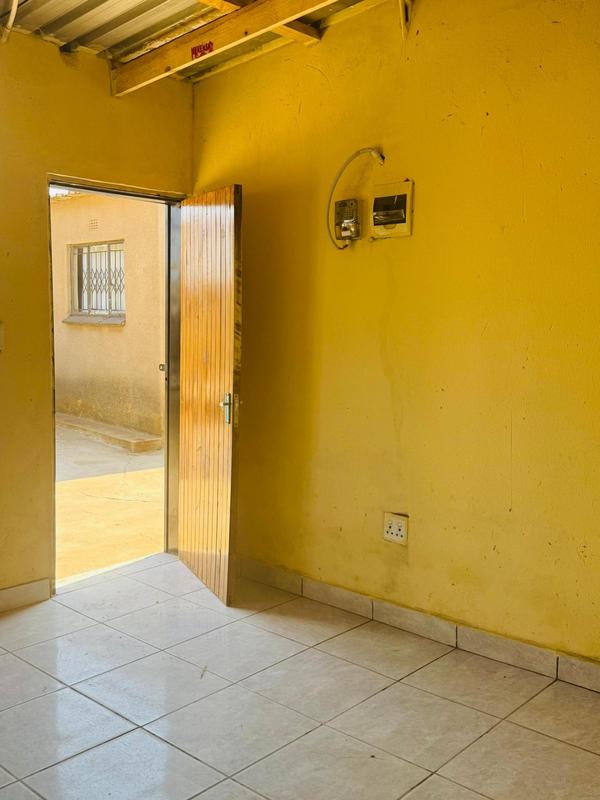 11 Bedroom Property for Sale in Tsakane Gauteng