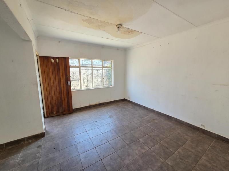To Let 2 Bedroom Property for Rent in Laudium Gauteng
