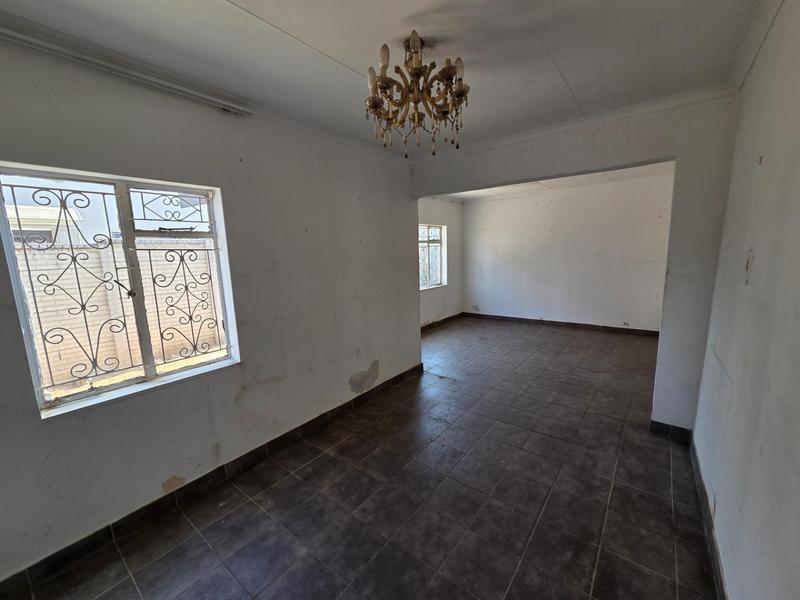 To Let 2 Bedroom Property for Rent in Laudium Gauteng