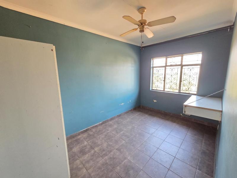 To Let 2 Bedroom Property for Rent in Laudium Gauteng