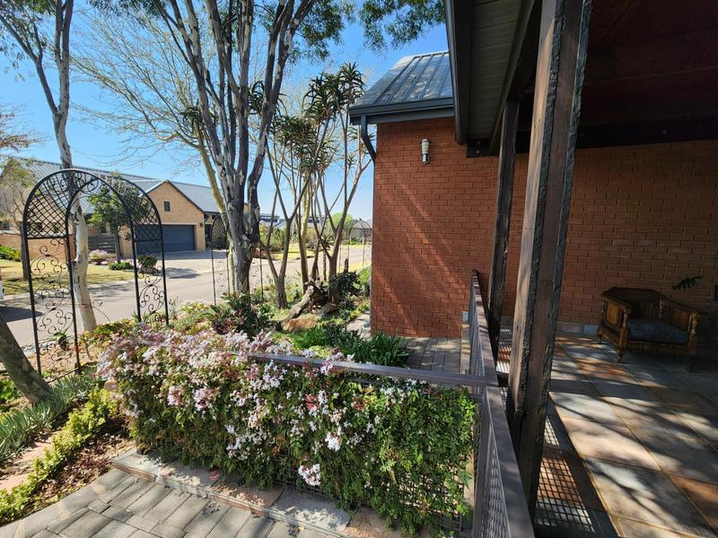 To Let 3 Bedroom Property for Rent in Retire at Midstream Gauteng