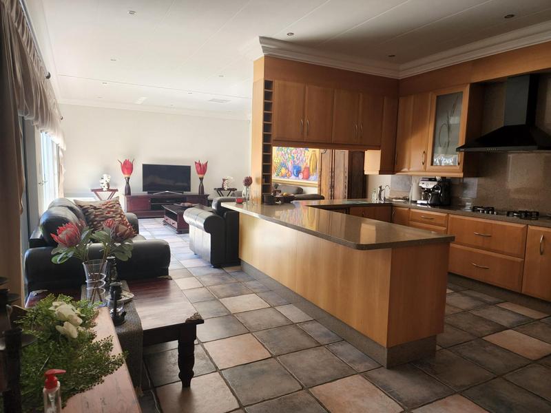 To Let 3 Bedroom Property for Rent in Retire at Midstream Gauteng