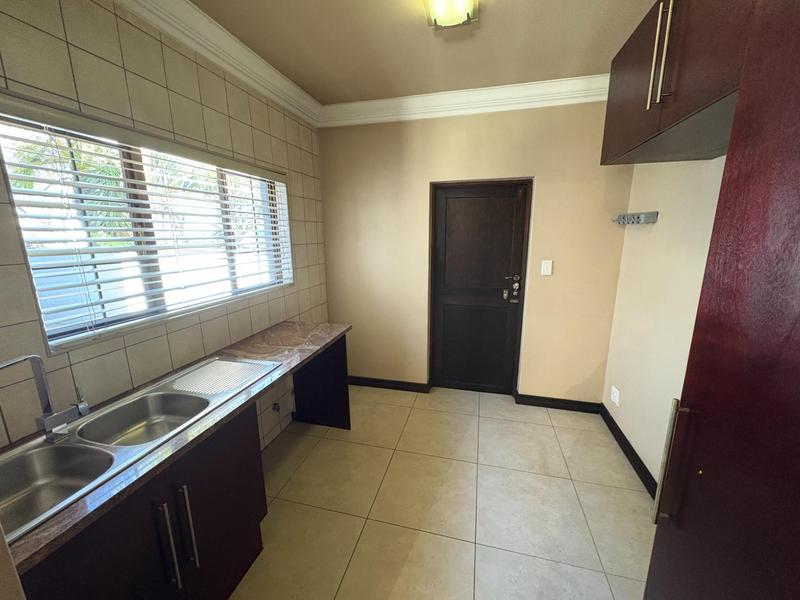5 Bedroom Property for Sale in Midlands Estate Gauteng