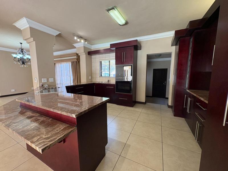 5 Bedroom Property for Sale in Midlands Estate Gauteng
