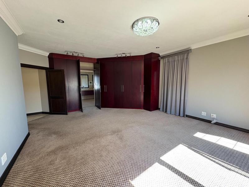 5 Bedroom Property for Sale in Midlands Estate Gauteng