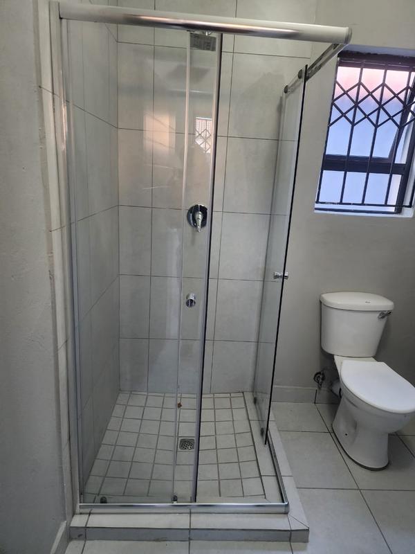 To Let 2 Bedroom Property for Rent in Birch Acres Gauteng