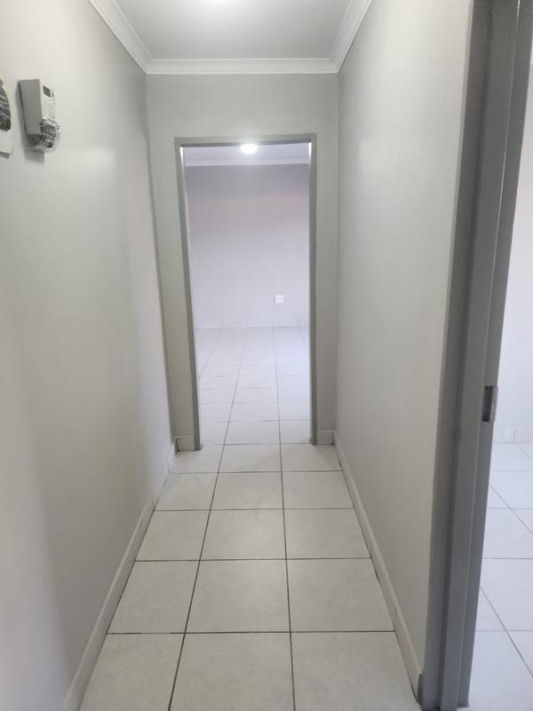 To Let 2 Bedroom Property for Rent in Birch Acres Gauteng