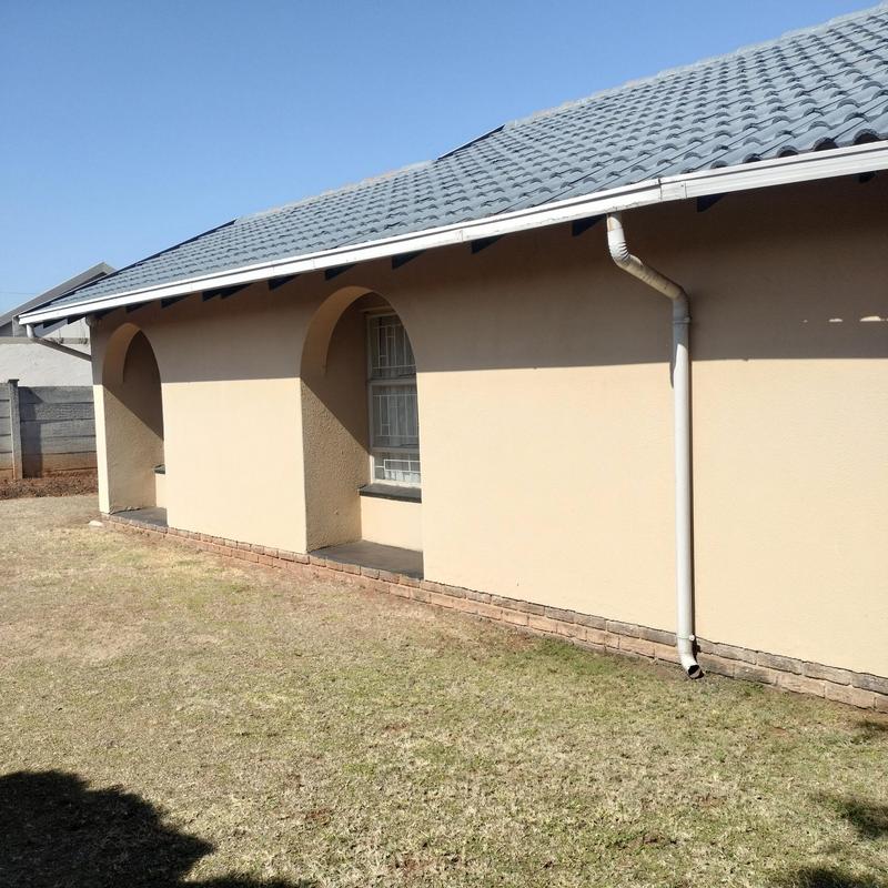 3 Bedroom Property for Sale in Witpoortjie Gauteng