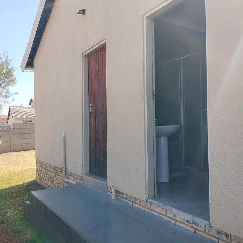 3 Bedroom Property for Sale in Witpoortjie Gauteng