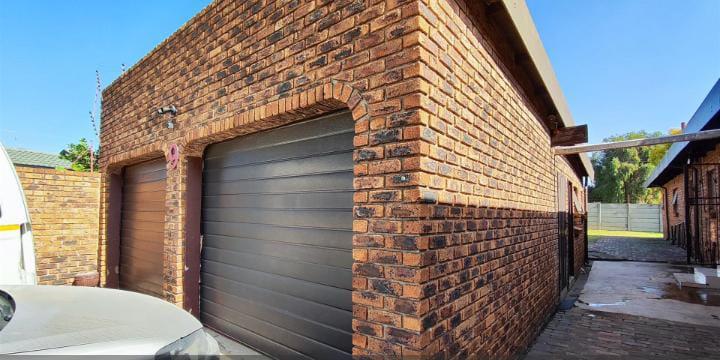 4 Bedroom Property for Sale in Dalpark Ext 1 Gauteng