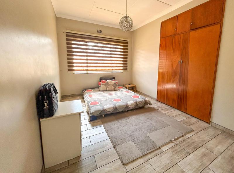 3 Bedroom Property for Sale in Discovery Gauteng