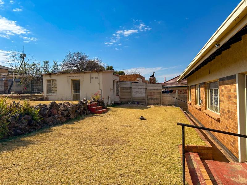 3 Bedroom Property for Sale in Discovery Gauteng